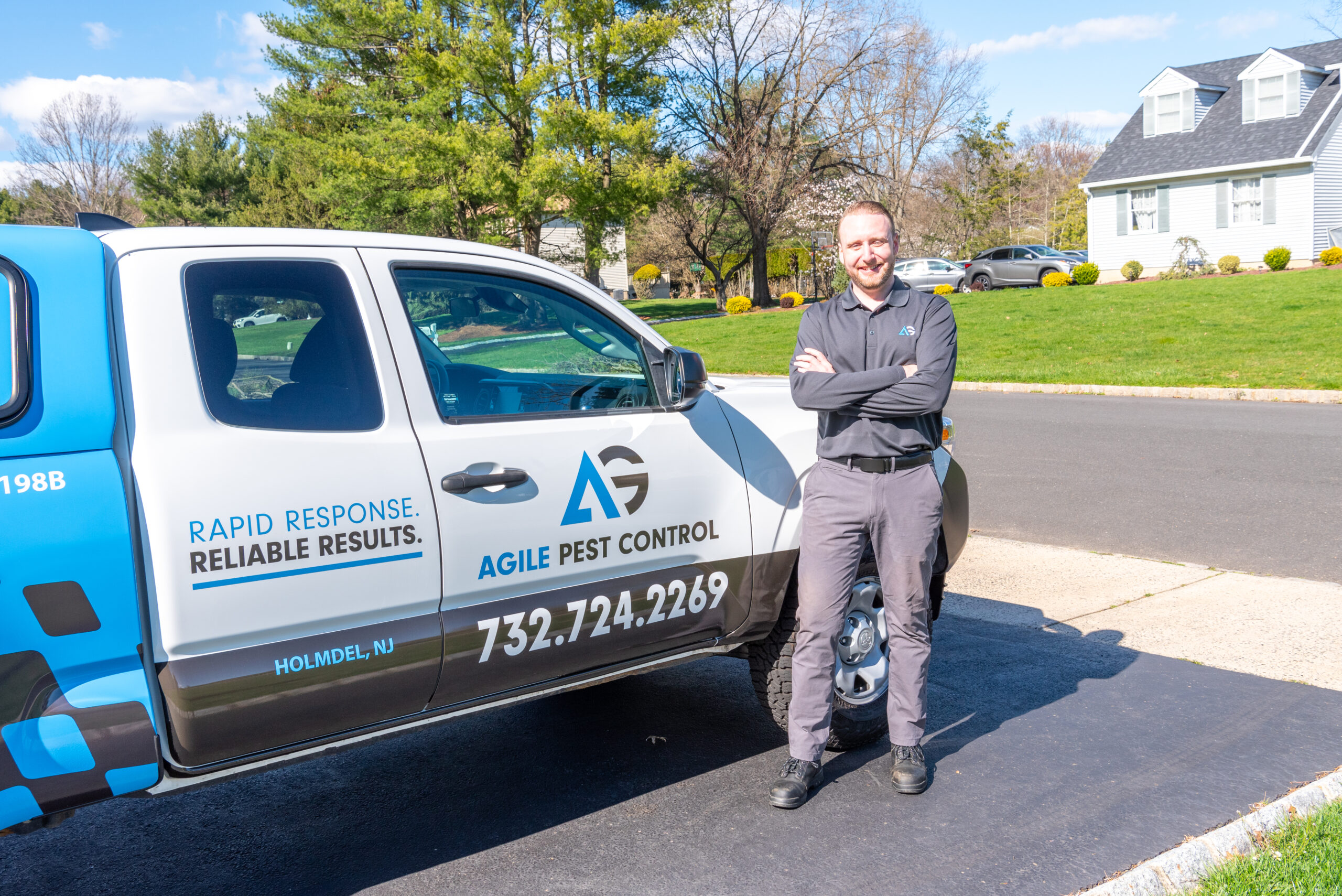 Agile Pest Control technician arriving at a home in Eatontown, NJ, equipped and ready to perform a bed bug control service to assess and address the infestation.